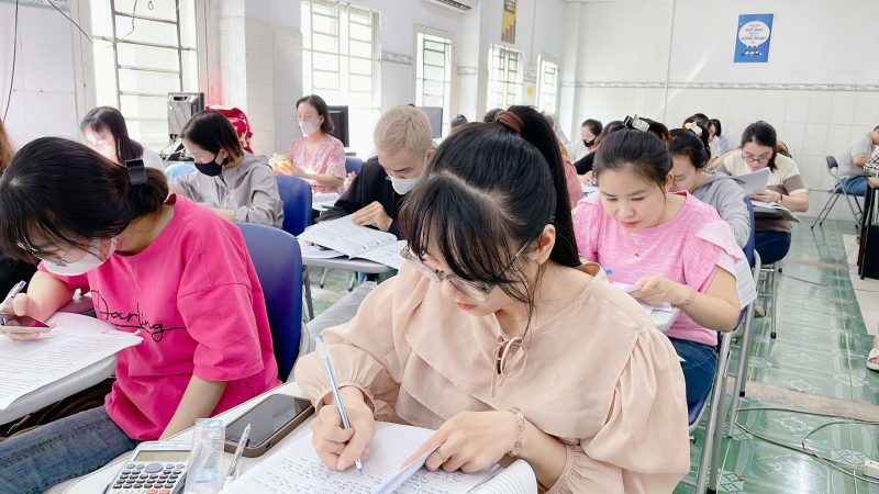 Lớp Kế toán trưởng
