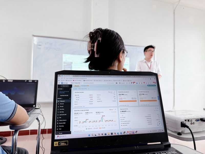 SỬ DỤNG PHẦN MỀM MISA