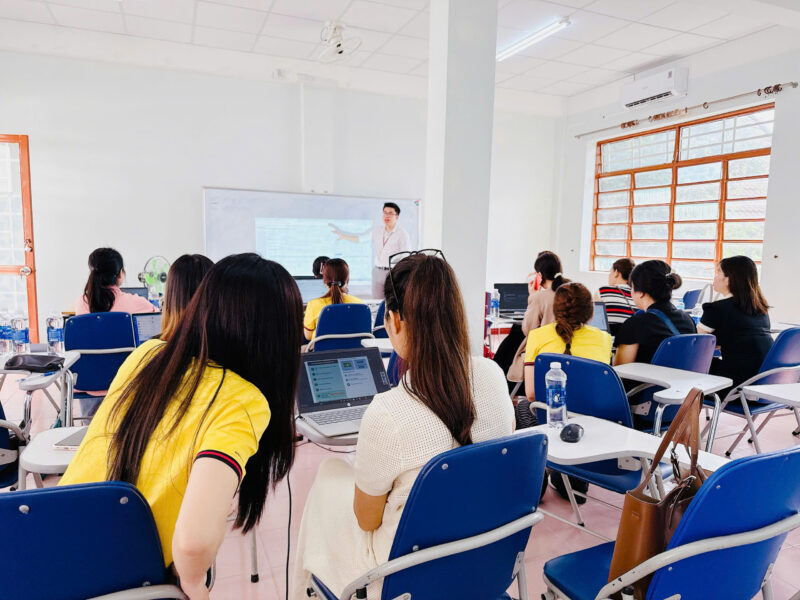 Chuyên gia Misa hỗ trợ Doanh nghiệp sử dụng Phần mềm